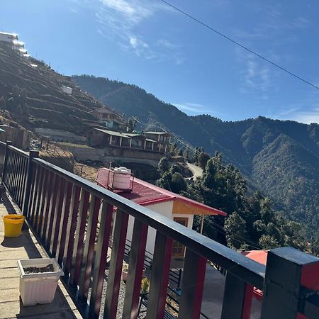 The Vintage Hill Village - Himalayan Boutique Resort Канатал Екстер'єр фото