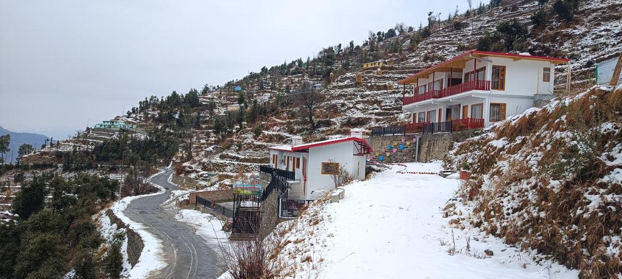 The Vintage Hill Village - Himalayan Boutique Resort Канатал Екстер'єр фото