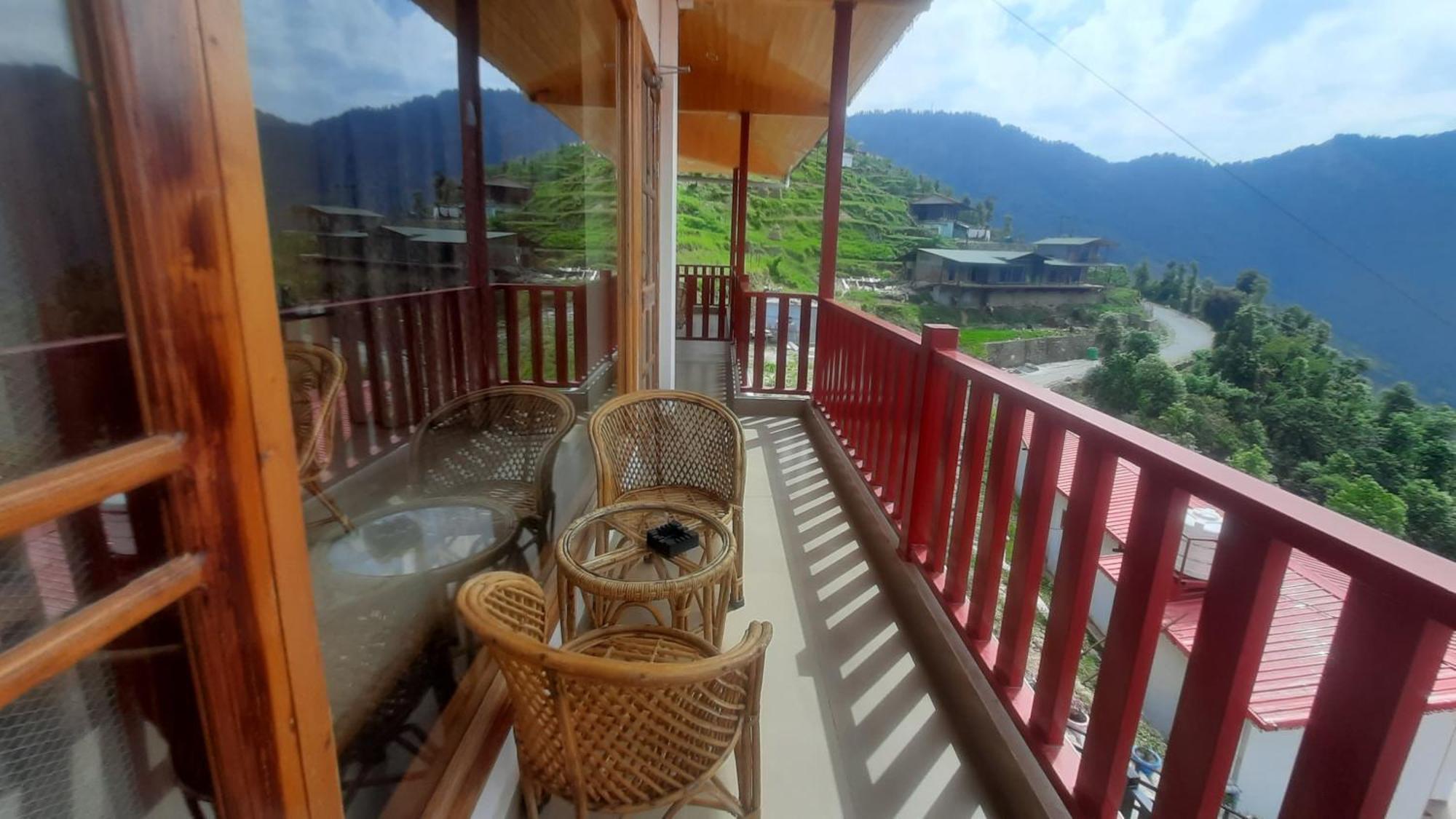 The Vintage Hill Village - Himalayan Boutique Resort Канатал Екстер'єр фото