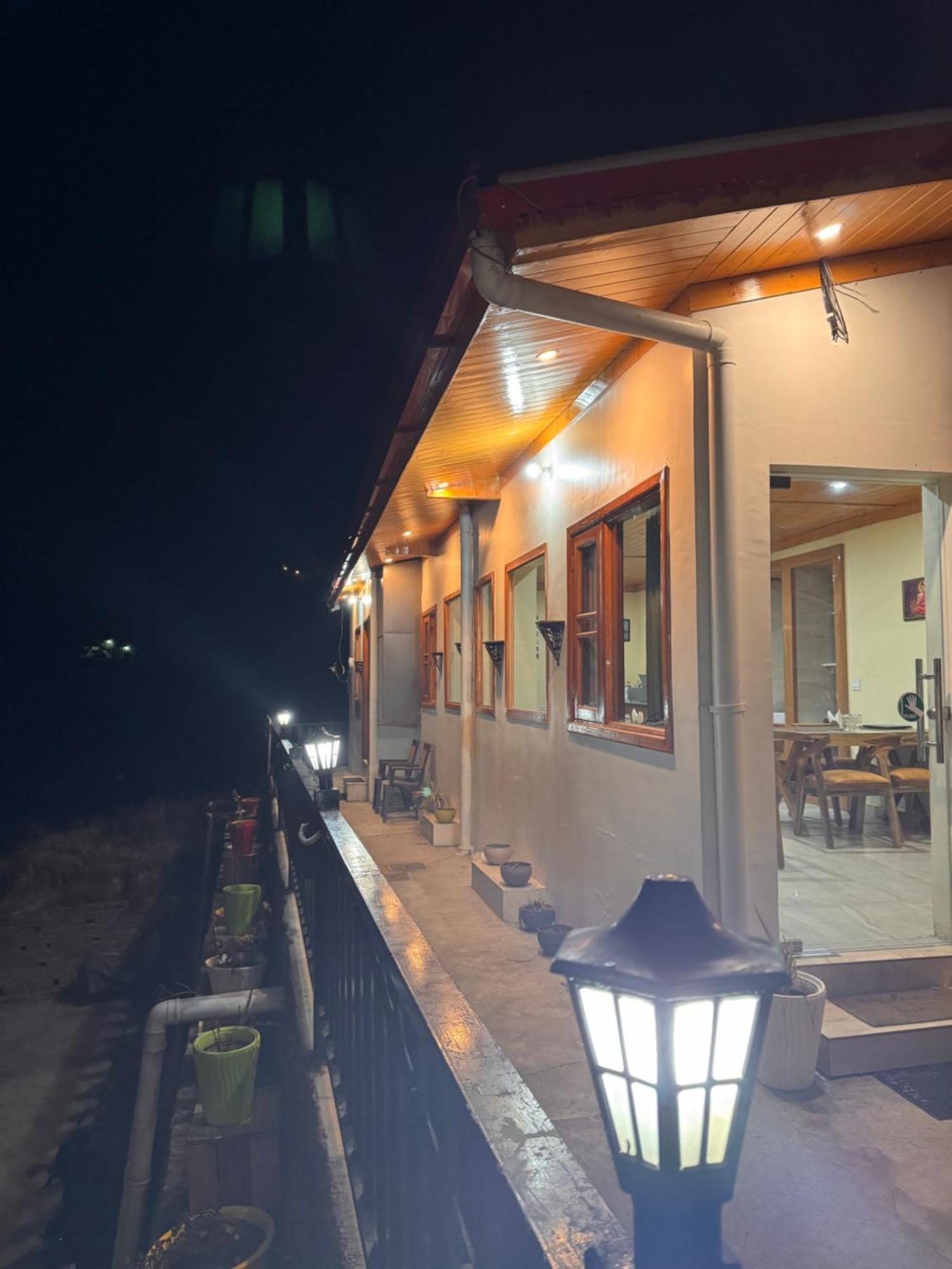 The Vintage Hill Village - Himalayan Boutique Resort Канатал Екстер'єр фото