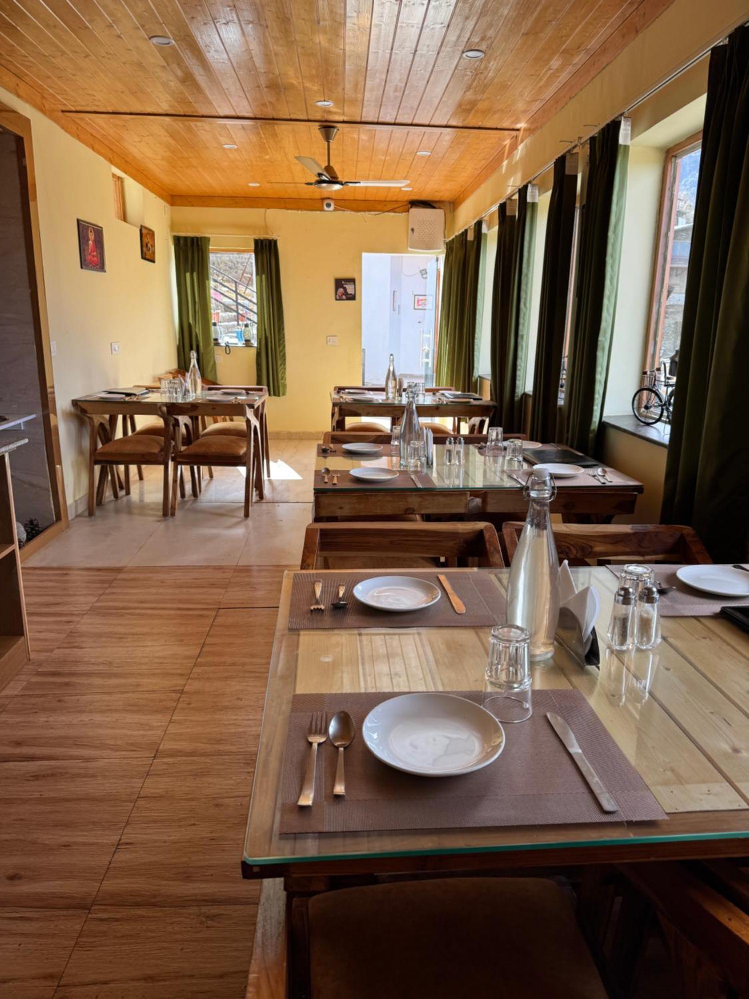 The Vintage Hill Village - Himalayan Boutique Resort Канатал Екстер'єр фото
