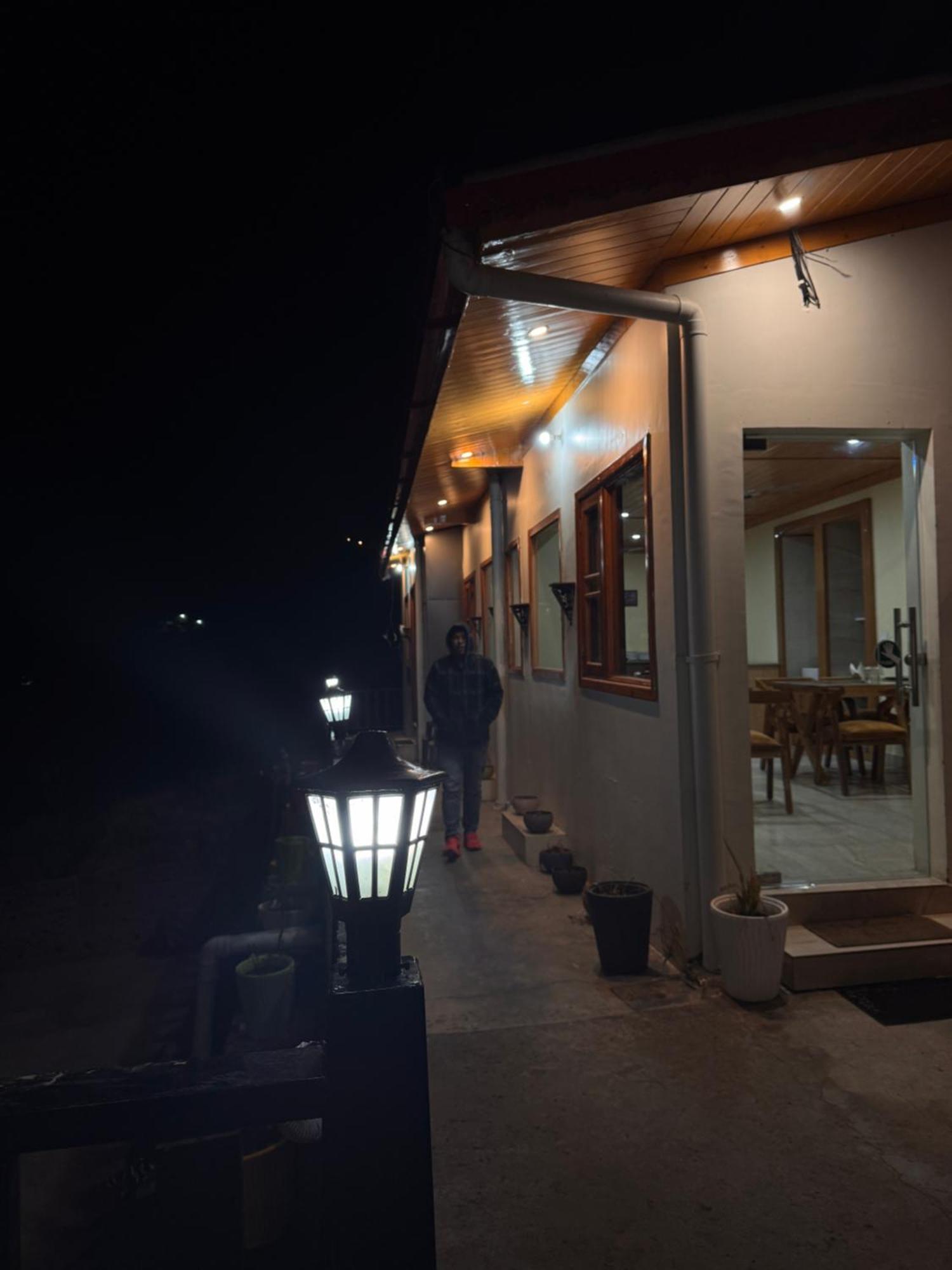 The Vintage Hill Village - Himalayan Boutique Resort Канатал Екстер'єр фото