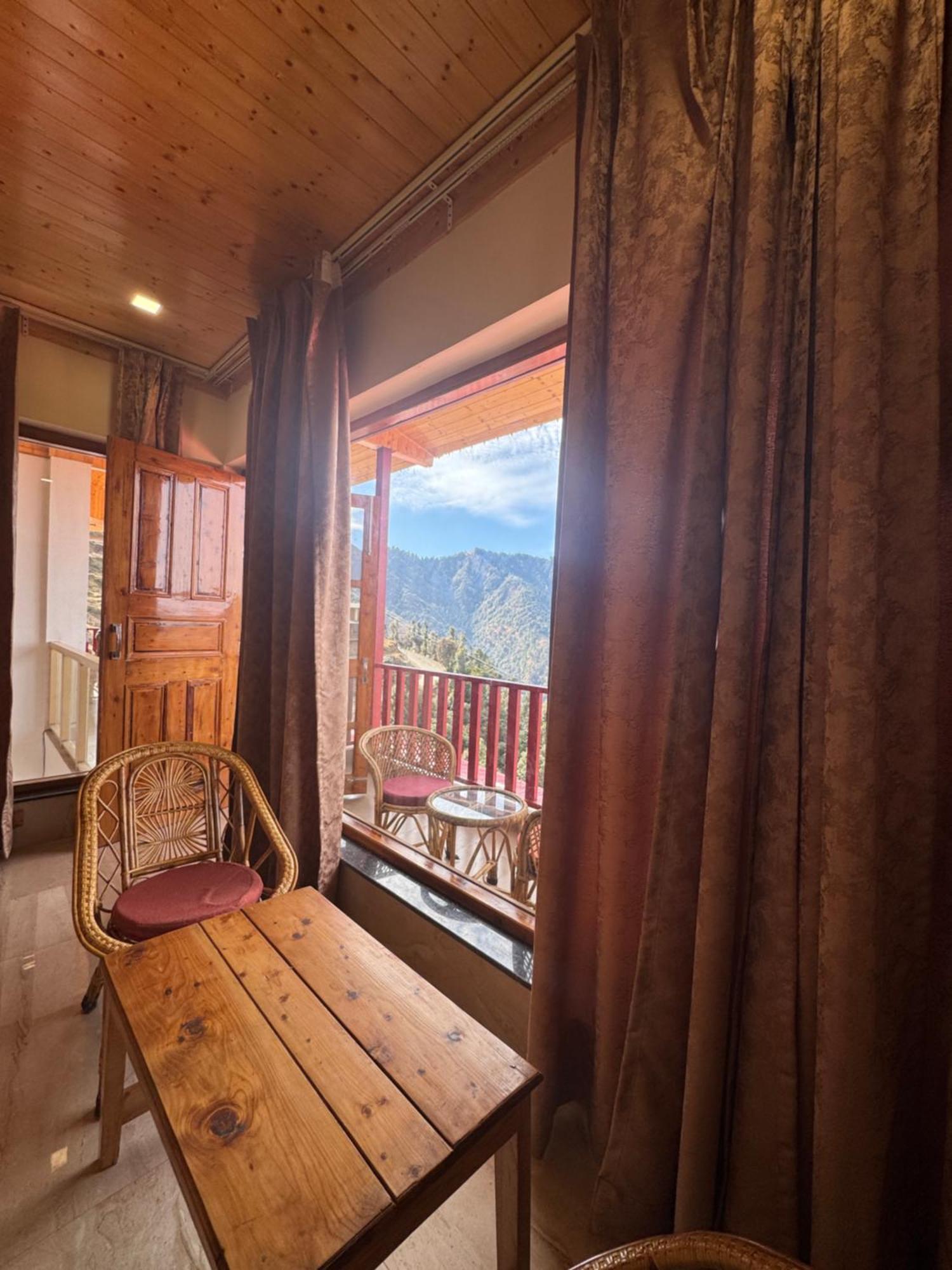 The Vintage Hill Village - Himalayan Boutique Resort Канатал Екстер'єр фото