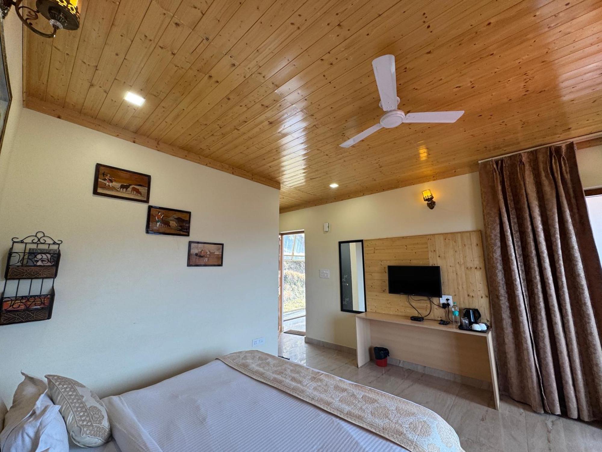 The Vintage Hill Village - Himalayan Boutique Resort Канатал Екстер'єр фото