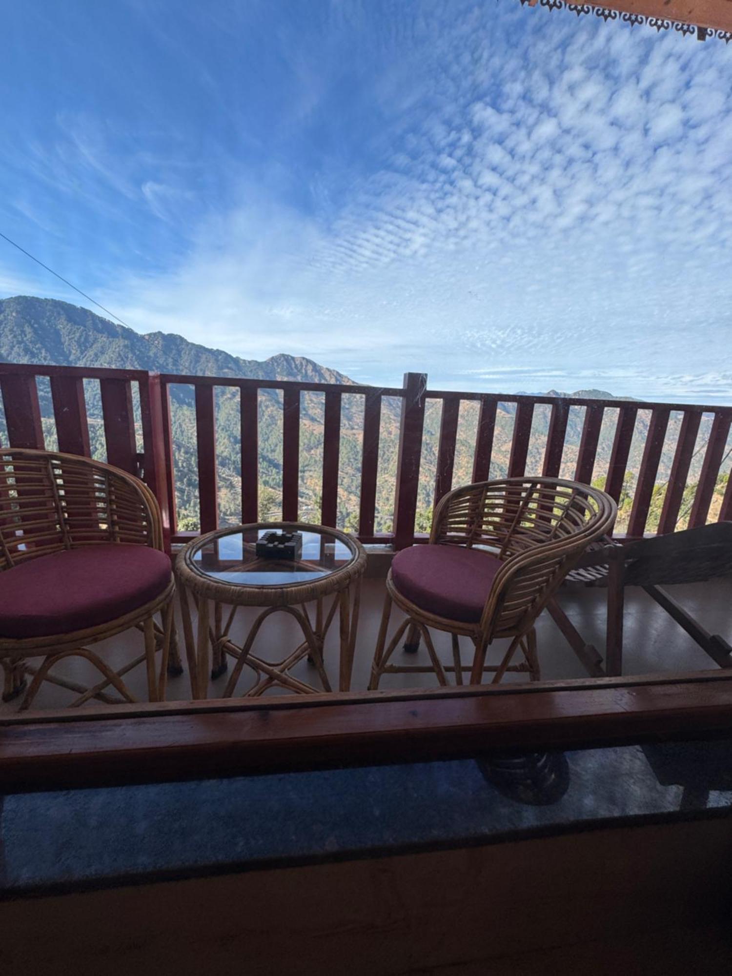 The Vintage Hill Village - Himalayan Boutique Resort Канатал Екстер'єр фото